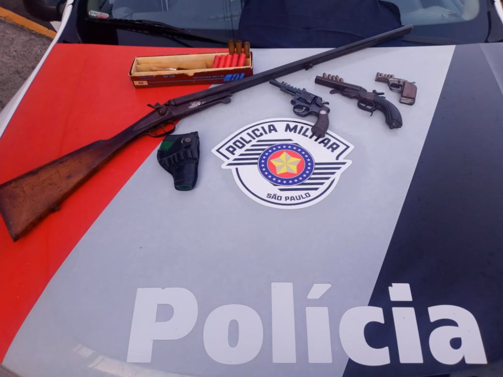 mandado por posse ilegal de arma